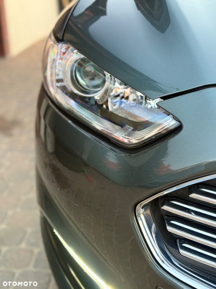 Ford Mondeo 2.0 EcoBoost Titanium - 30