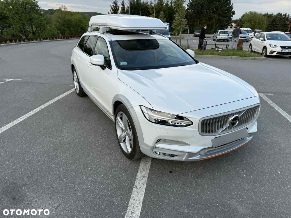 Volvo V90 Cross Country - 6