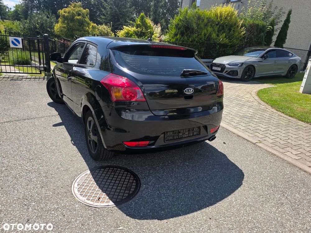 Kia Ceed 1.4 Comfort + - 29
