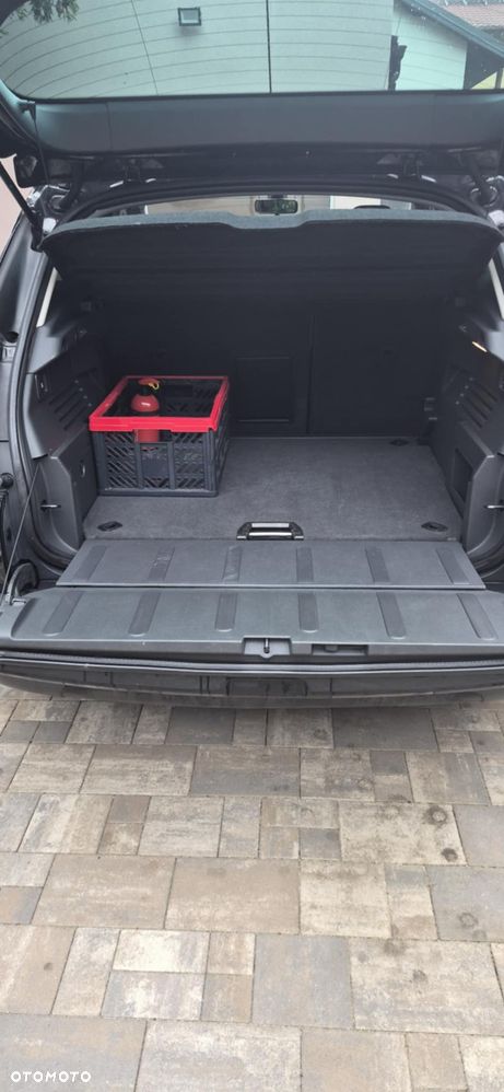 Peugeot 3008 1.6 BlueHDi Style S&S - 8