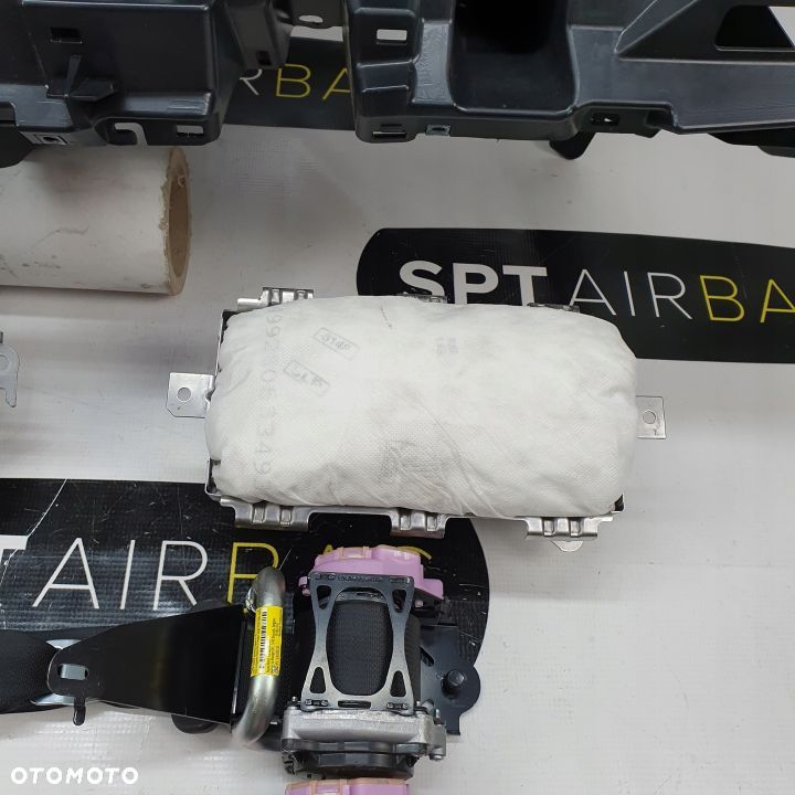 TOYOTA COROLLA E21 DESKA ROZDZIELCZA KONSOLA KOKPIT PULPIT PODUSZKI AIRBAG AIR BAG PASY KIT SET - 8