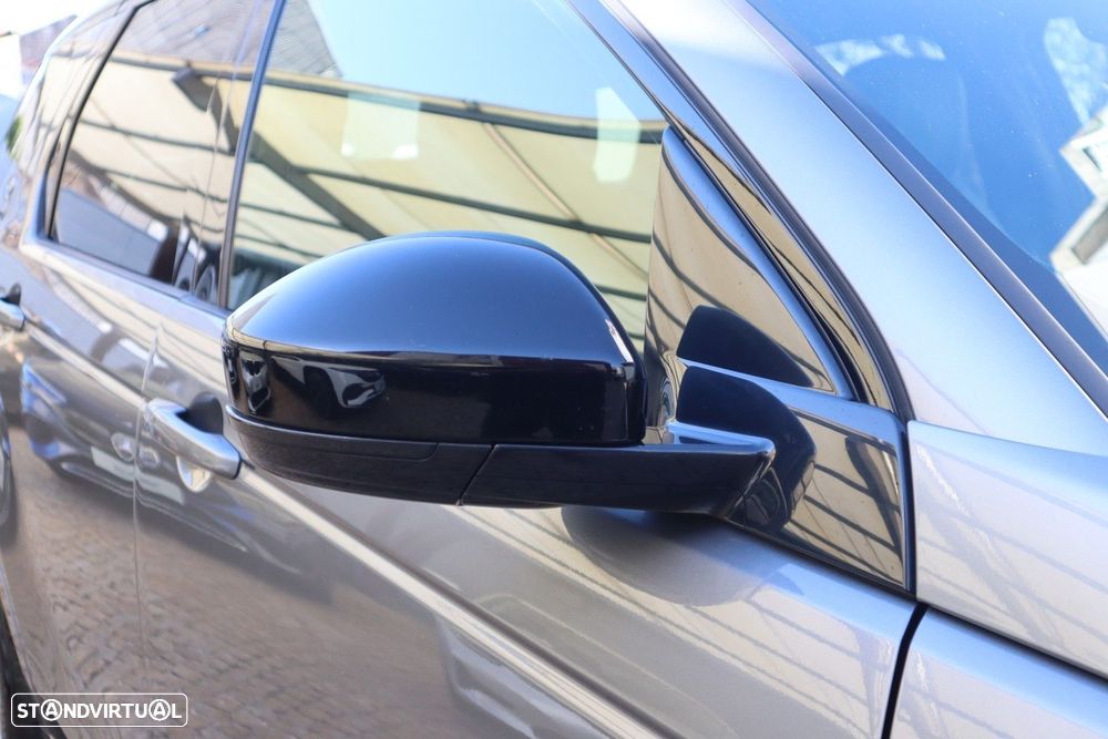 Land Rover Discovery Sport P300e Dynamic HSE - 3