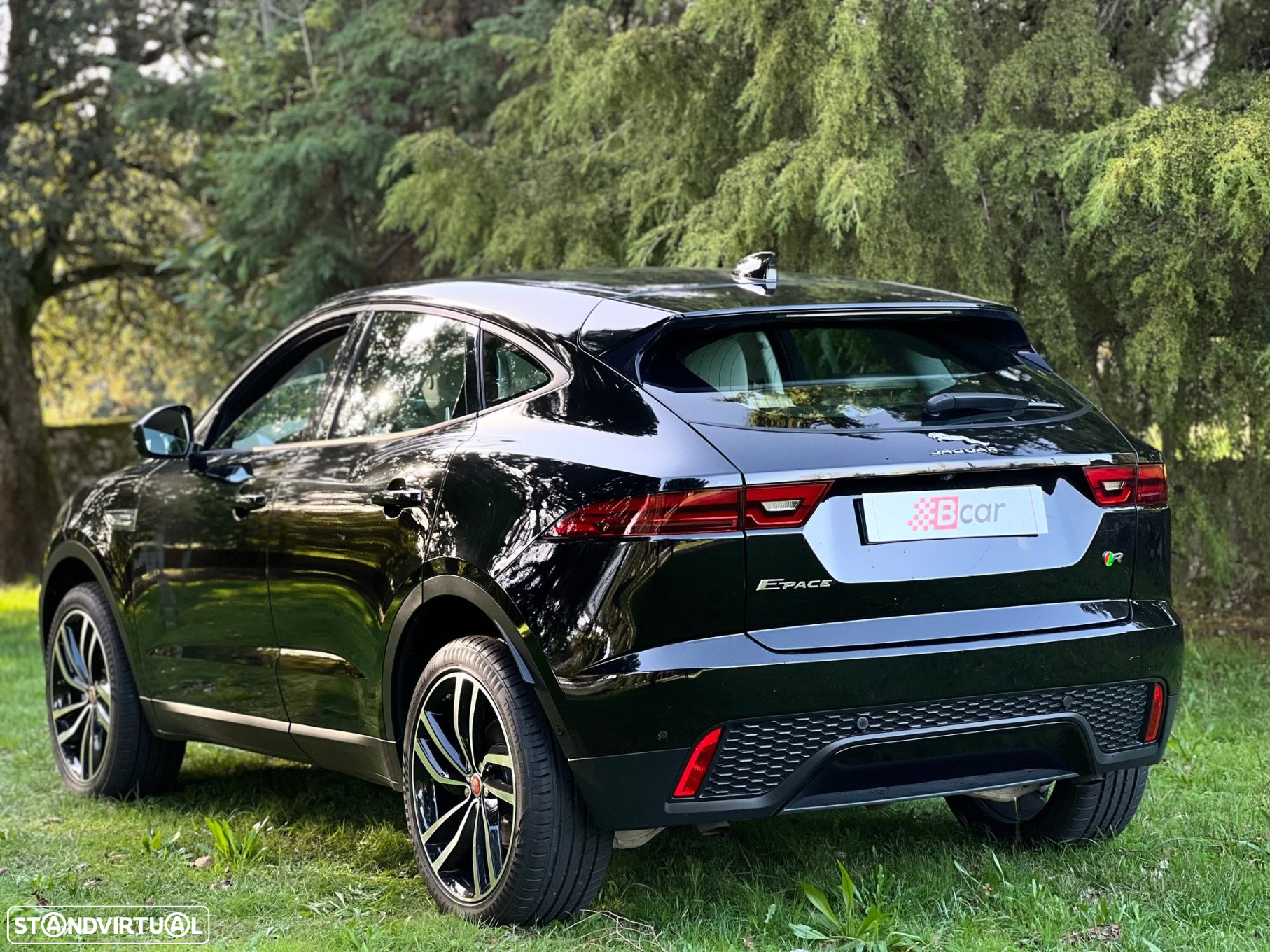 Jaguar E-Pace 2.0 i4D R-Dynamic S - 17
