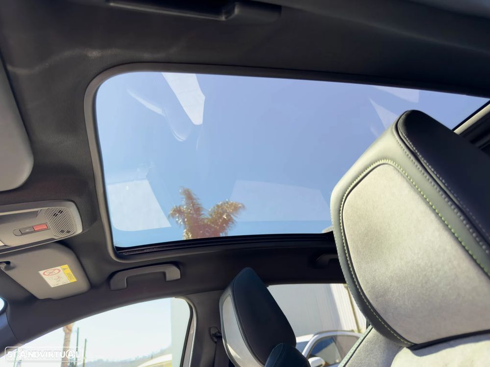 Peugeot e-208 GT Pack - 10