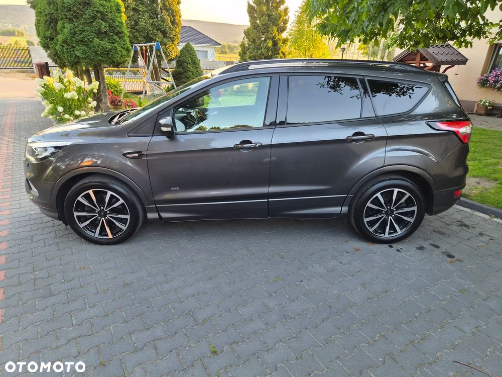 Ford Kuga 2.0 TDCi 4x4 ST-Line - 10