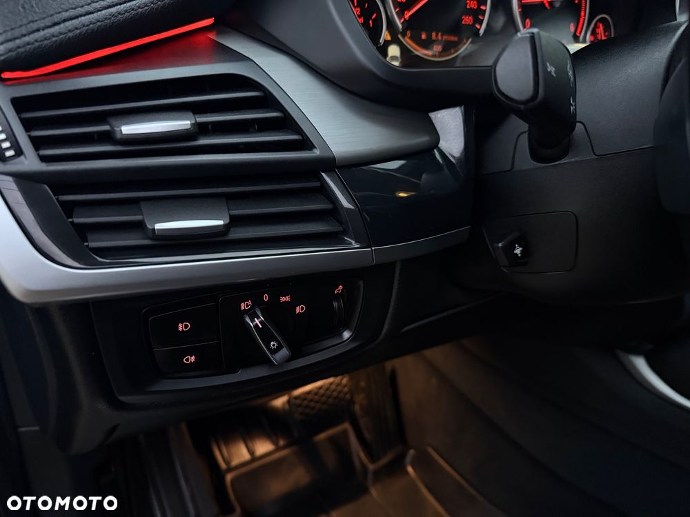 BMW X6 xDrive30d - 23