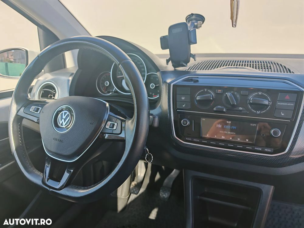 Volkswagen up! 1.0 BMT Move - 7