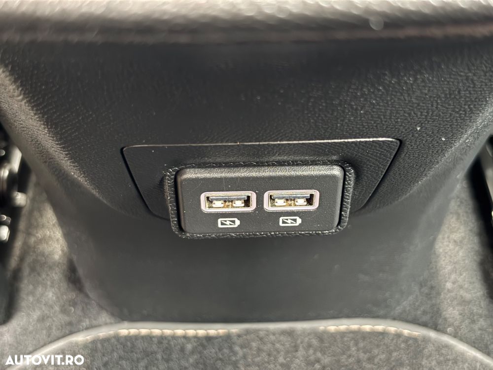 Peugeot 3008 225 e-EAT8 GT - 28