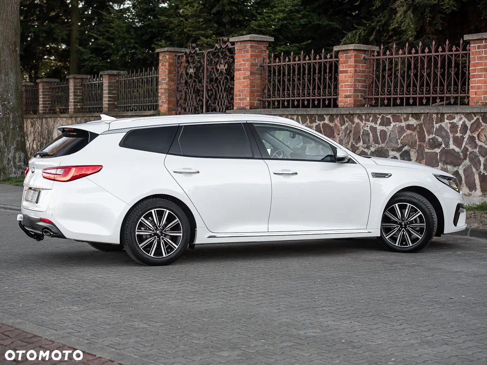 Kia Optima Sportagon 1.6 T-GDI DCT OPF GT Line - 14