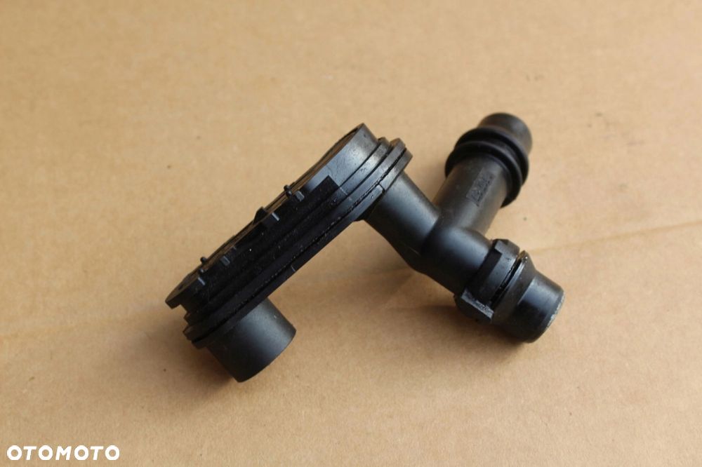 króciec wody BMW e46 1707817 automat - 3