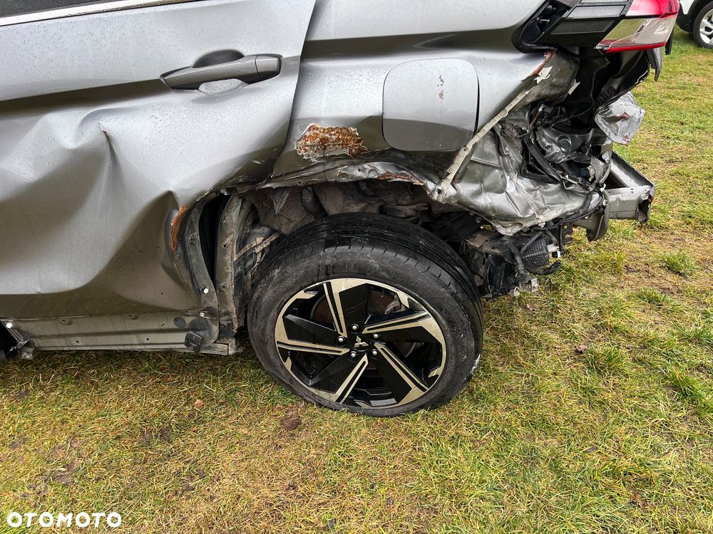 Mitsubishi Eclipse Cross 4WD Plus Select - 10