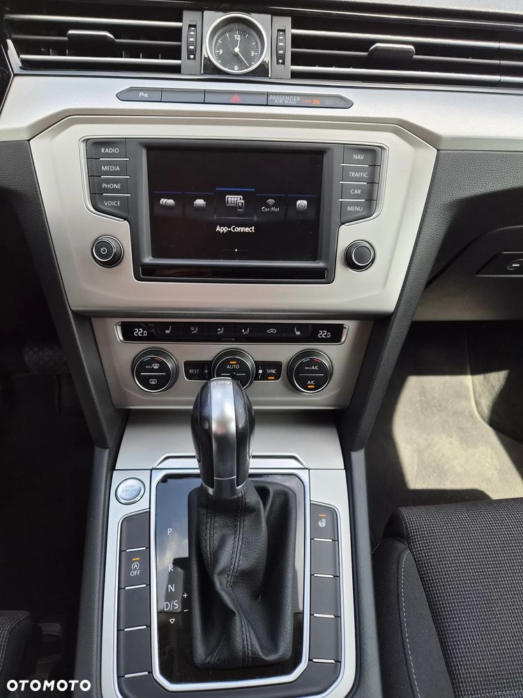 Volkswagen Passat 2.0 TDI BMT Comfortline DSG - 12