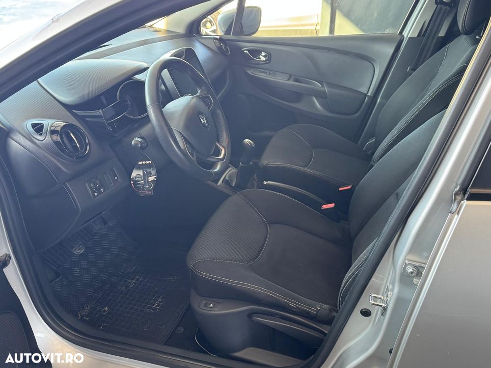 Renault Clio dCi 90 Dynamique - 9