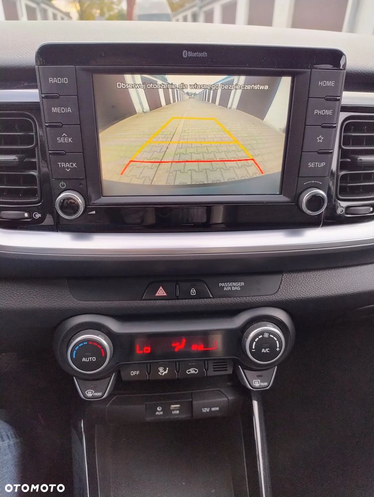 Kia Stonic - 17