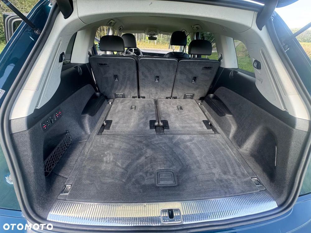 Audi Q7 50 TDI Quattro Tiptronic - 24
