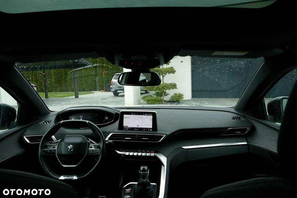 Peugeot 3008 1.2 PureTech GT S&S - 6