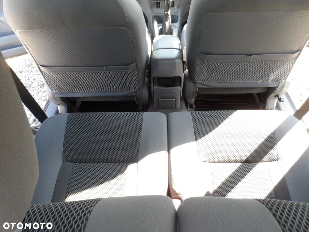 Toyota RAV4 4x4 - 19