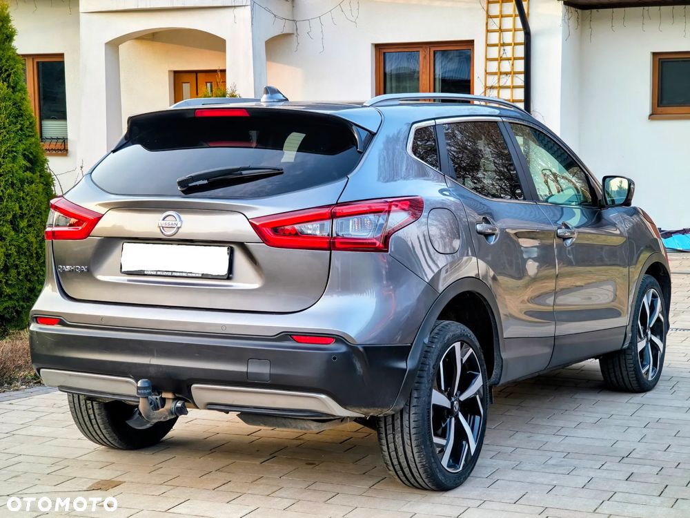 Nissan Qashqai 1.7 dCi 4x4 N-Connecta Xtronic - 32