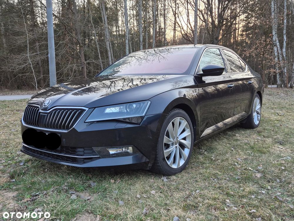 Skoda Superb 2.0 TDI 4x4 L&K DSG - 1