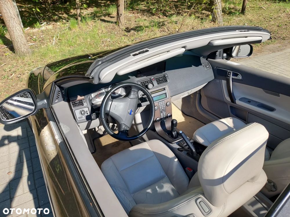 Volvo C70 D3 Summum - 19