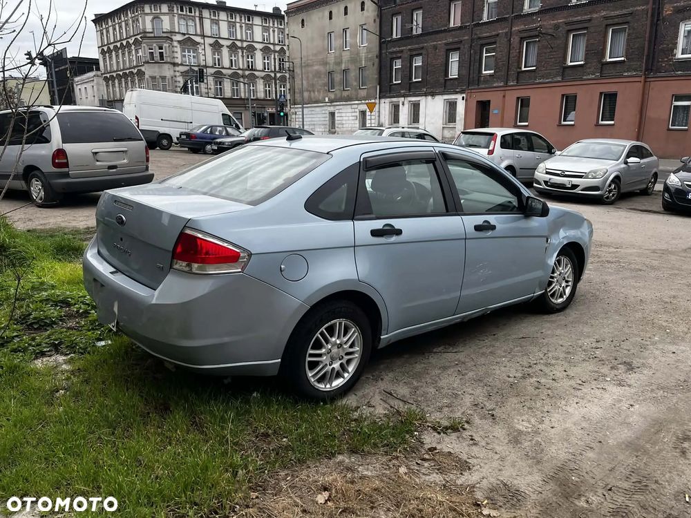 Ford Focus - 2