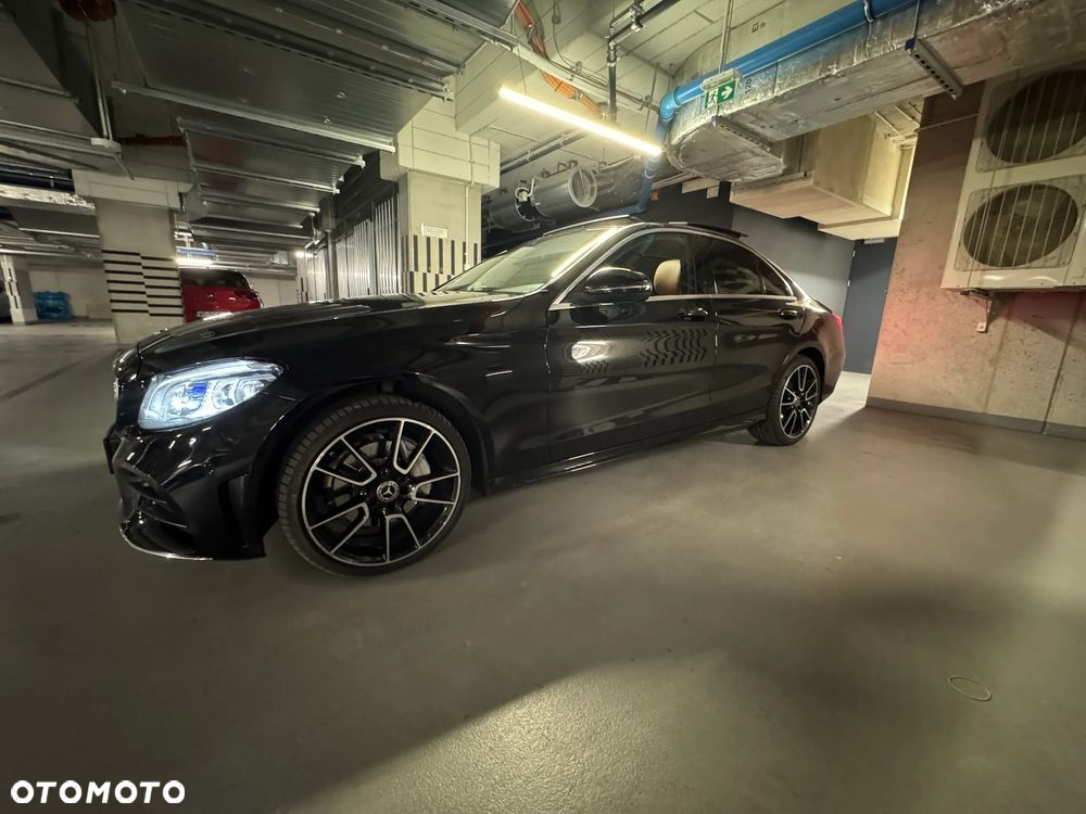 Mercedes-Benz Klasa C 200 4MATIC 9G-TRONIC - 9