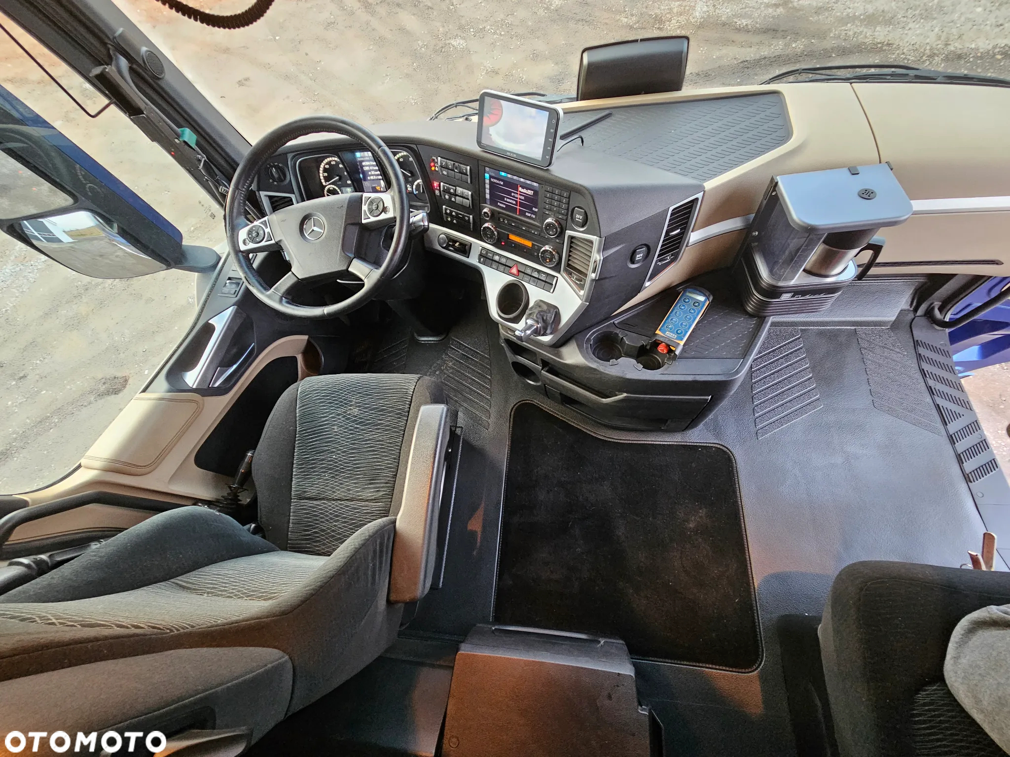 Mercedes-Benz Actros - 19