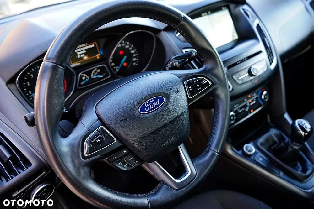 Ford Focus 1.0 EcoBoost SYNC Edition ASS - 24