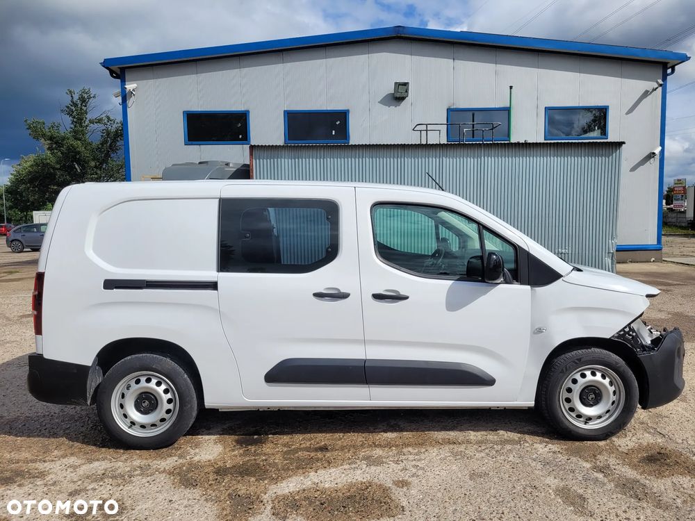 Citroën Berlingo XL 1.5 BlueHDI Max S&S EAT8 - 22