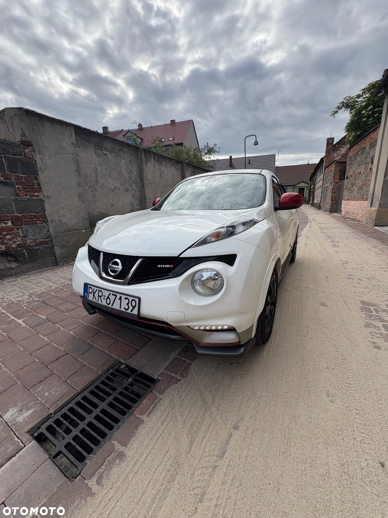 Nissan Juke 1.6 T Nismo - 2