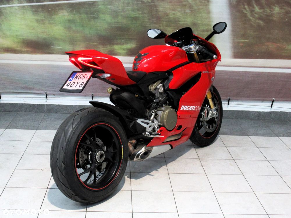 Ducati 1199 Panigale - 8