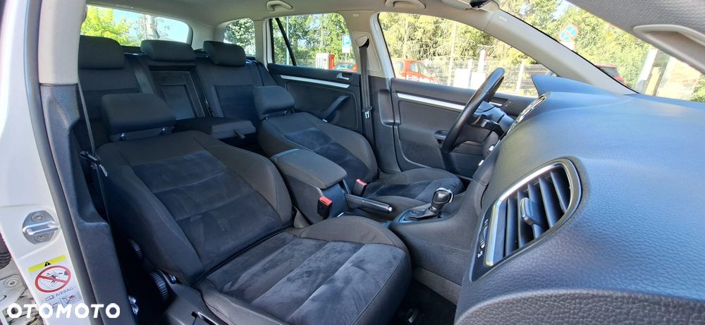 Volkswagen Golf Variant 1.4 TSI DSG Exclusive - 22