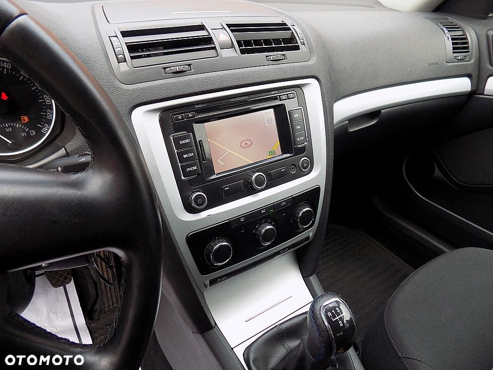 Skoda Octavia 1.6 TDI DPF Fun - 11