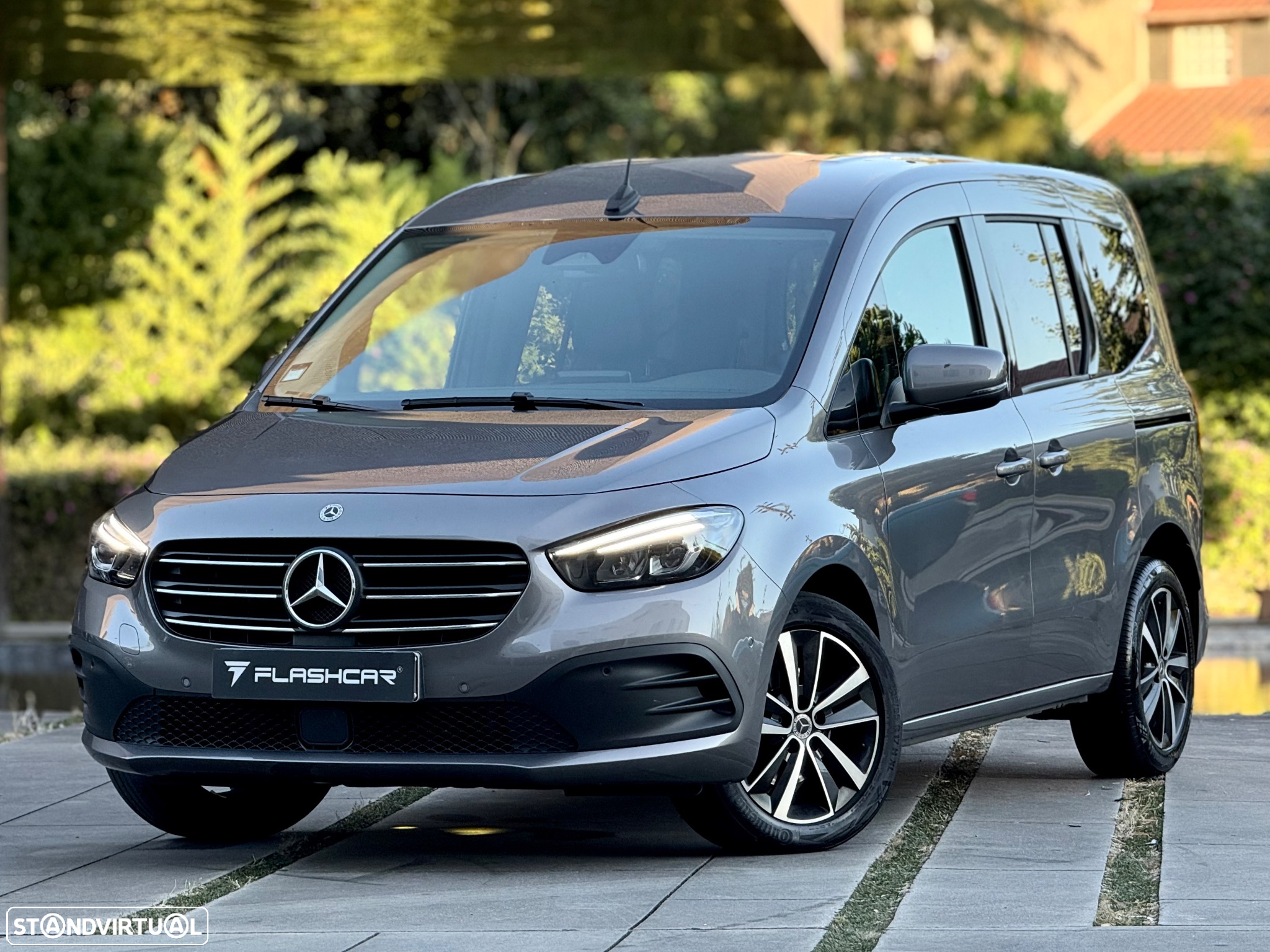 Mercedes-Benz T 180 - 24