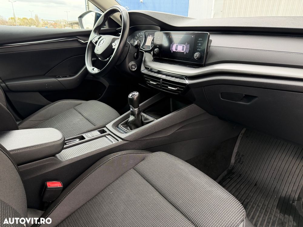 Skoda Octavia 2.0 TDI Style - 12