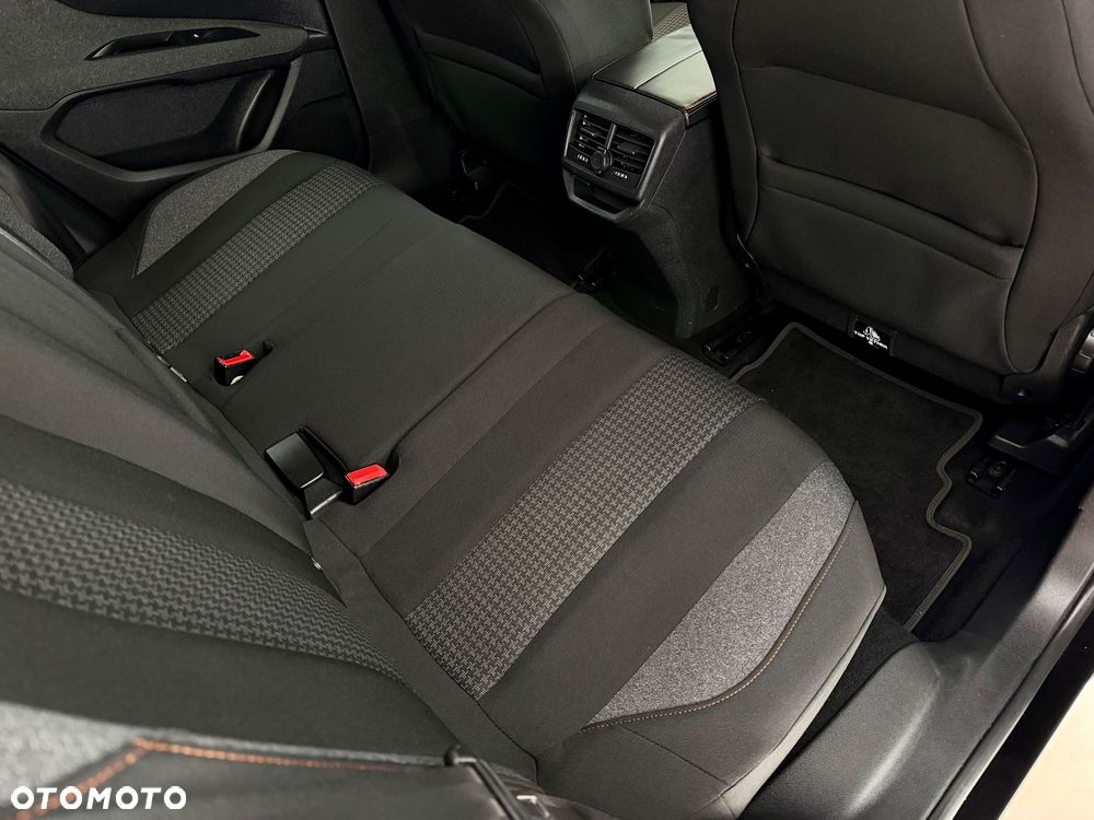 Peugeot 3008 1.6 BlueHDi Allure S&S - 22
