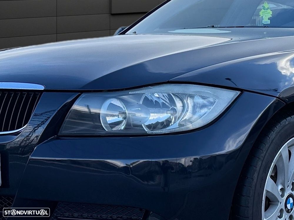 BMW 318 d Navigation - 6