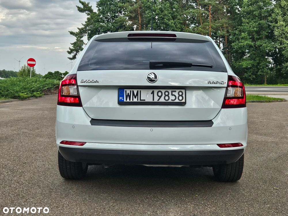 Skoda RAPID 1.0 TSI Active - 10
