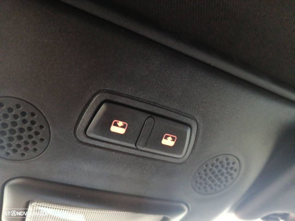 Fiat 500C 1.0 Hybrid - 22