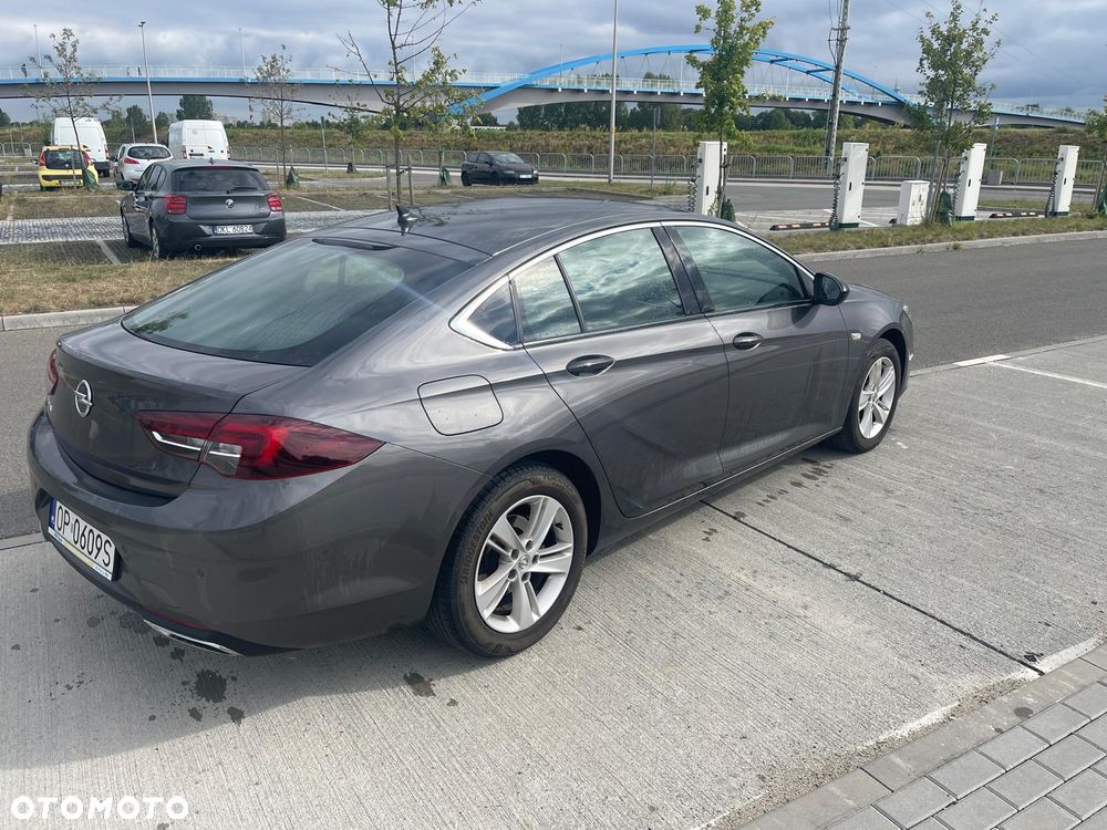 Opel Insignia 2.0 CDTI Elegance S&S - 9