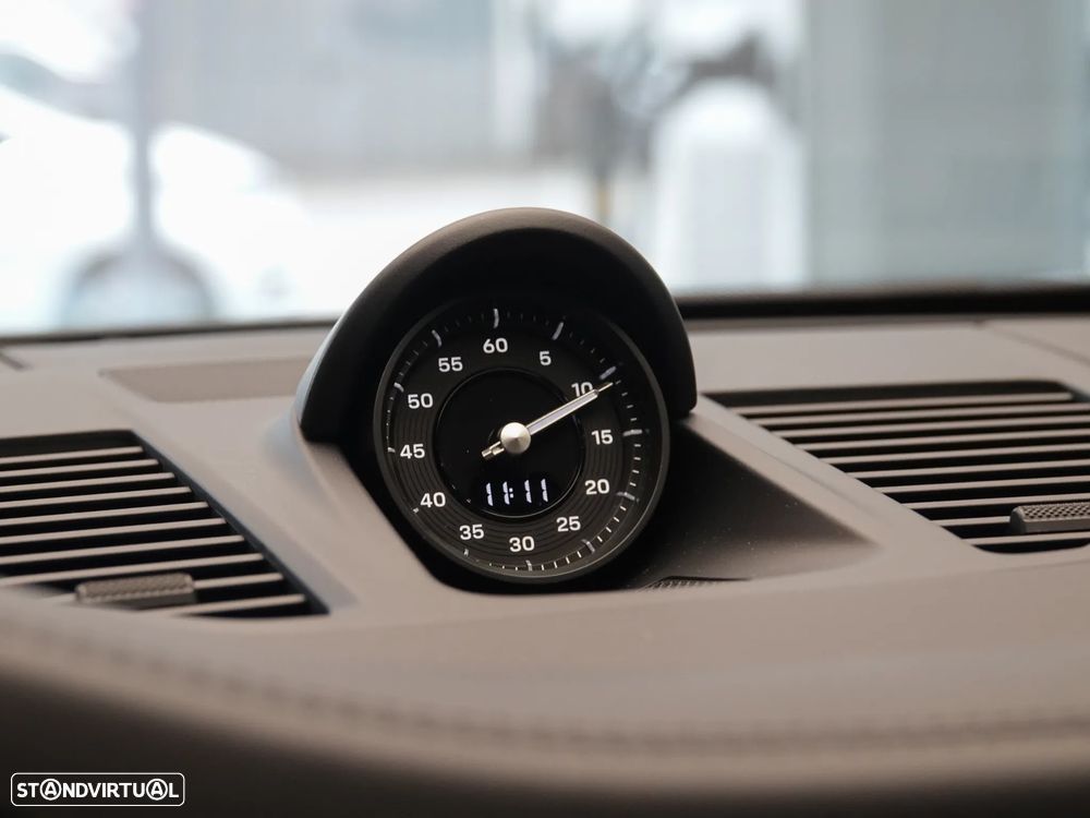 Porsche 911 (992) Carrera GTS - 30