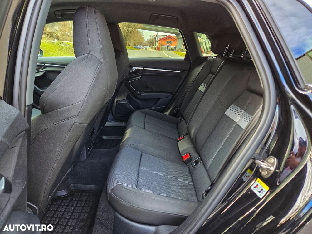 Audi A3 35 TDI ack S tronic sport - 22