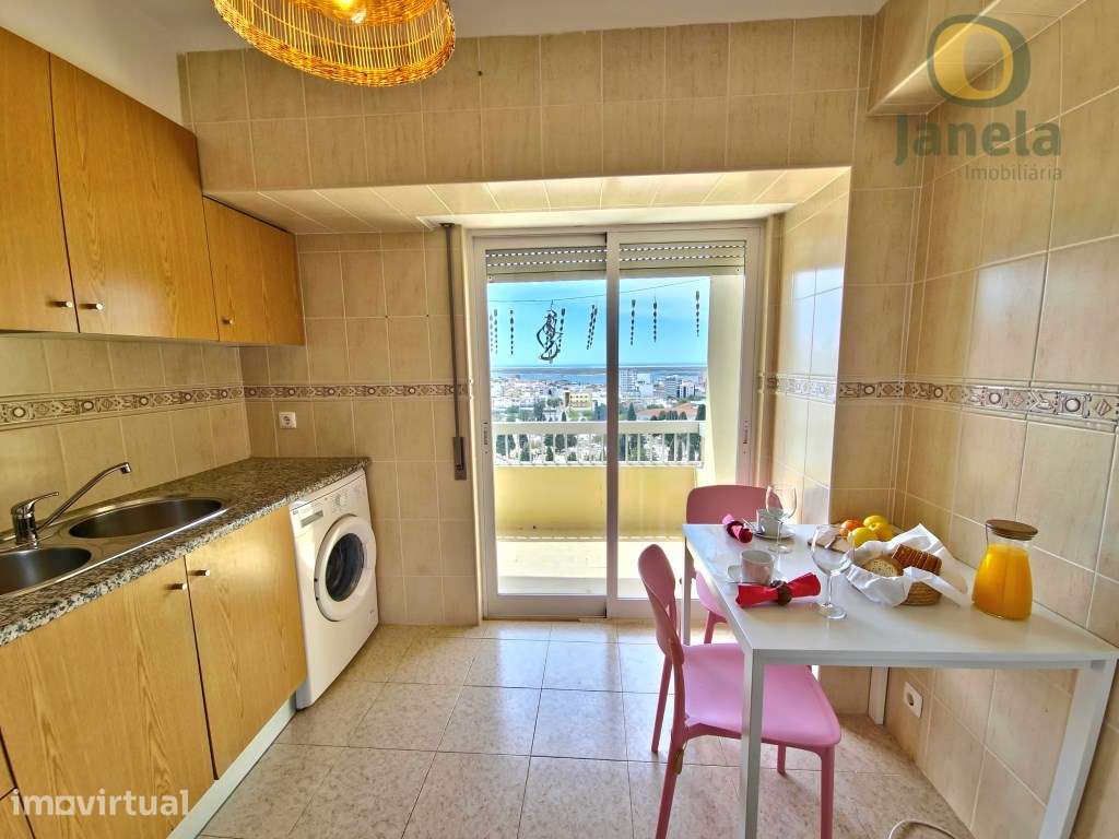 Apartamento T2 mobilado perto do Hospital de Faro - Grande imagem: 5/22