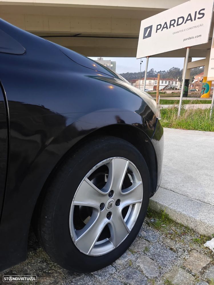 Renault Clio 1.5 dCi # - 10