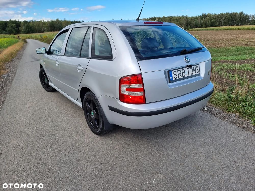Skoda Fabia 1.4 Comfort - 4