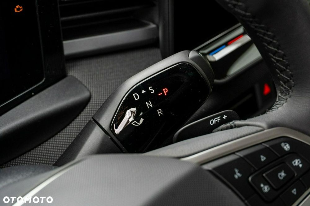 Volkswagen T-Roc - 18