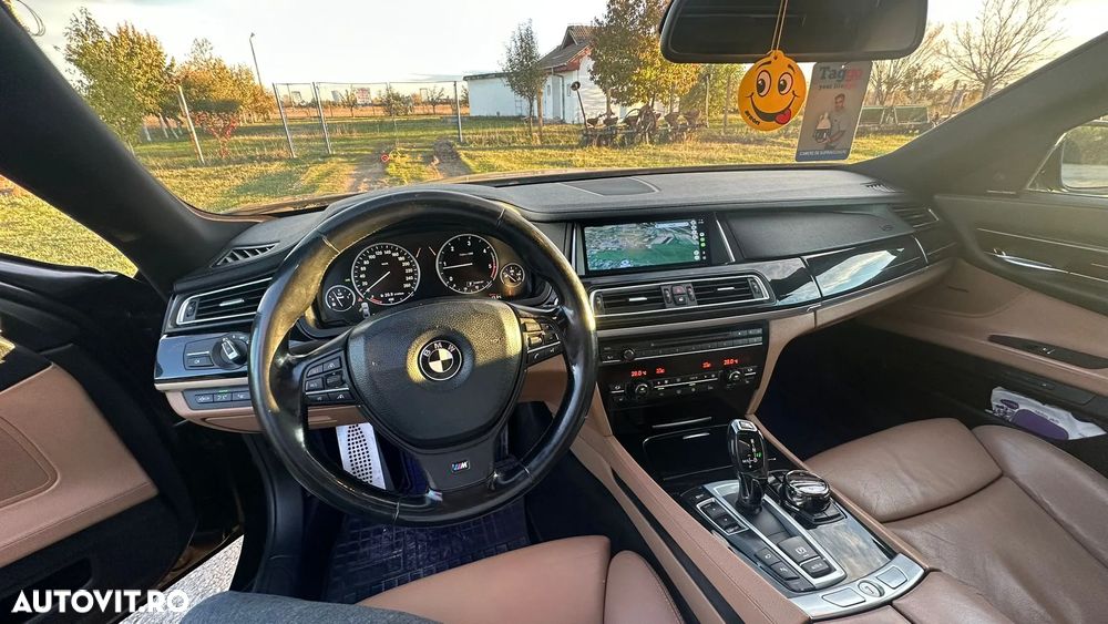 BMW Seria 7 730d Aut. - 11