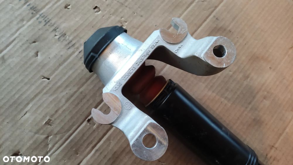 Amortyzator prawy tył Volvo XC60 II P32269979 - 4