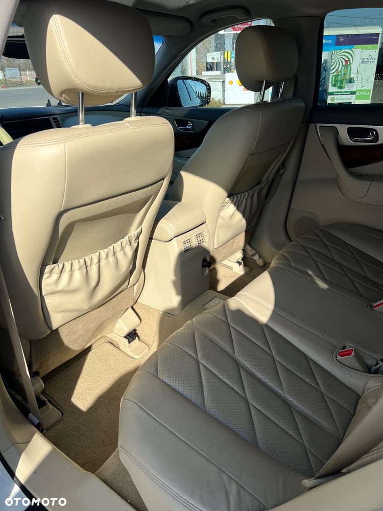 Infiniti QX70 3.7 GT Premium - 5