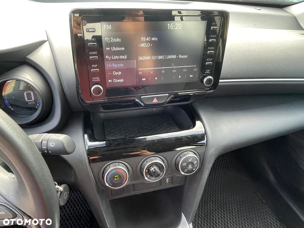 Toyota Yaris Cross - 20